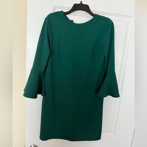Green 3/4 sleeve dress semi formal
